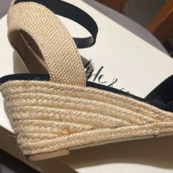 Black espadrilles - Picture 6 of 7